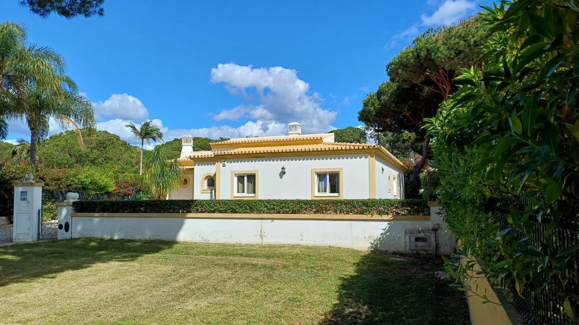 The Pinewood Villa Vilamoura Exterior photo